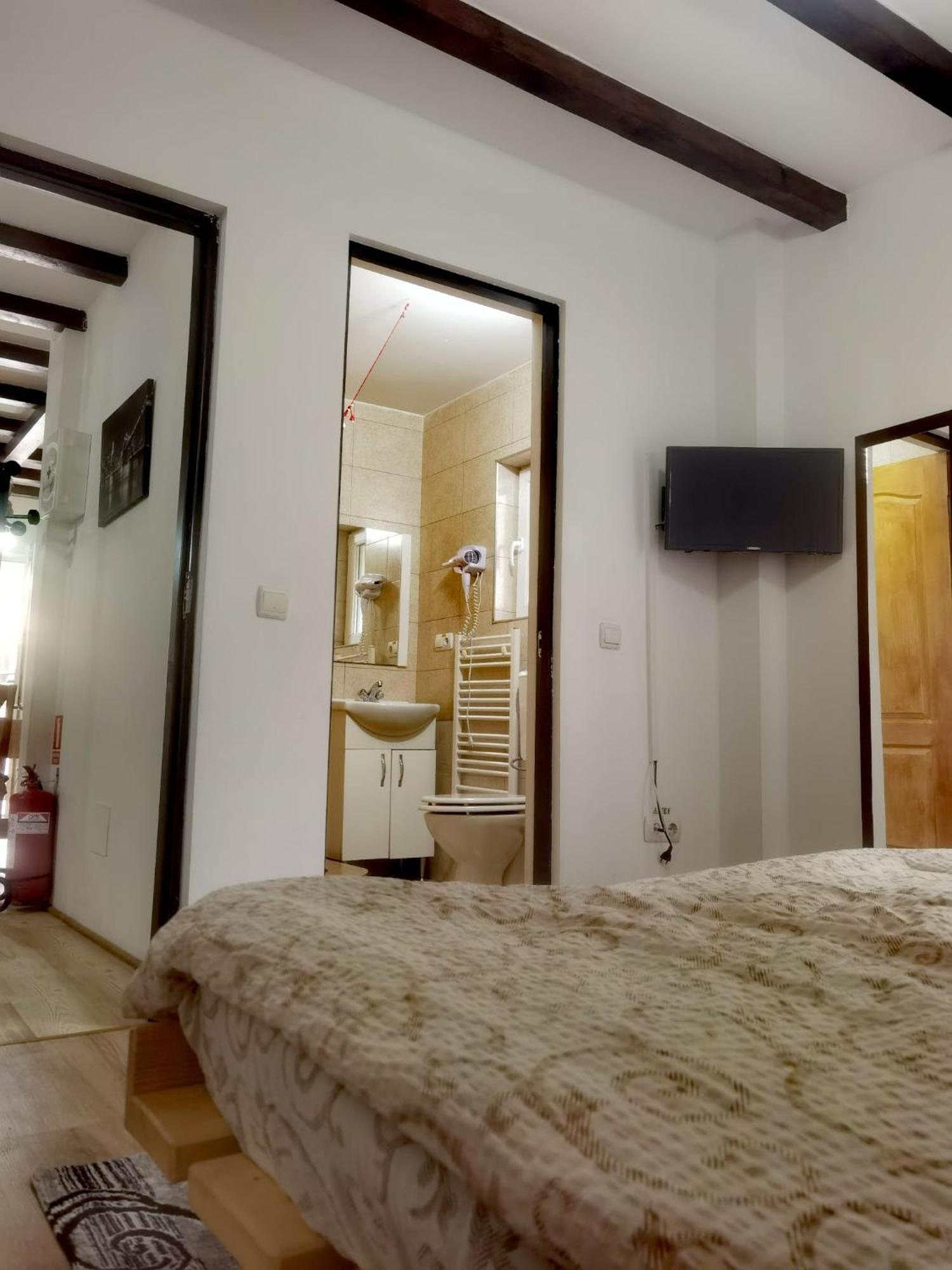 Casa Pietrosu Rodnei Hotel Borsa  Phòng bức ảnh
